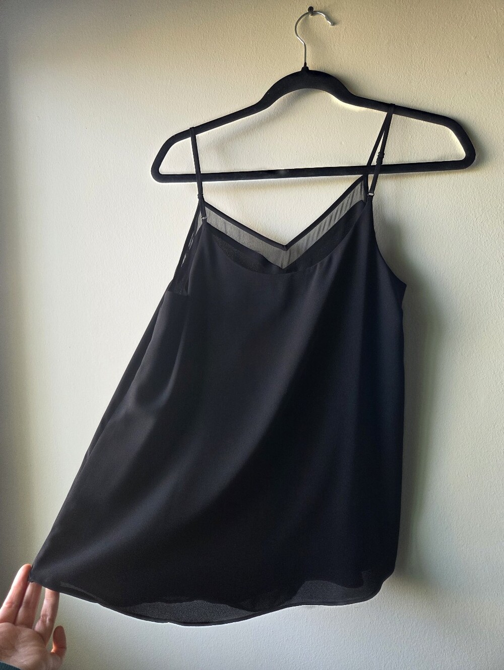 I State Black V-Neck Satin Cami Size S
